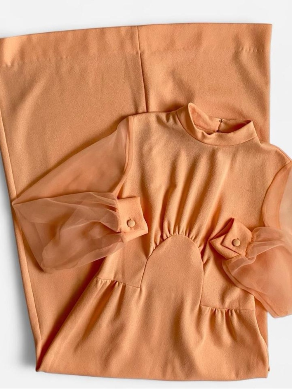 Vintage 70s peach long sleeve maxi dress